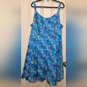 Disney Women's Alice Wonderland Floral blue sleeveless dress Size 24, 97% cotton